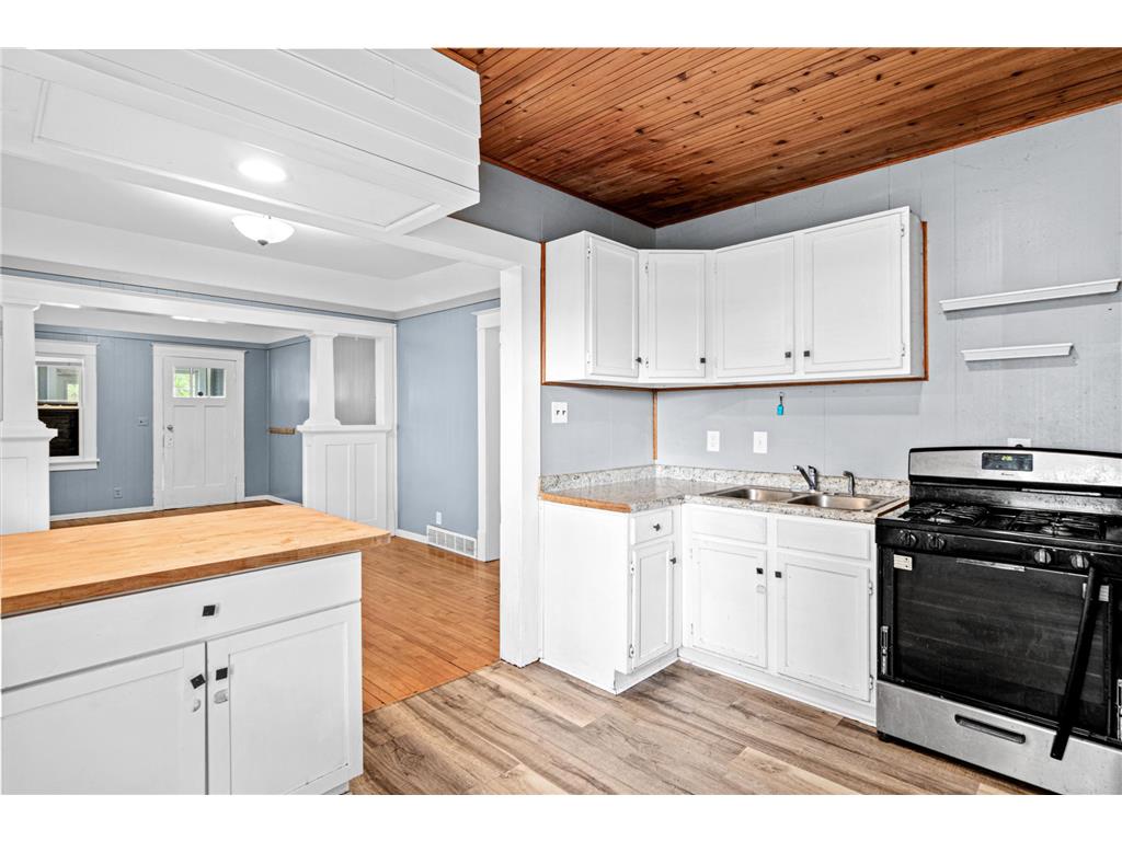1700 Reaney Avenue Saint Paul MN 55106 7072948 image6