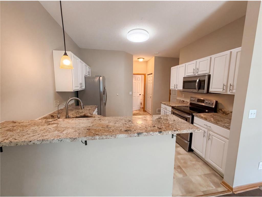 17005 78th Place N Maple Grove MN 55311 7019241 image2
