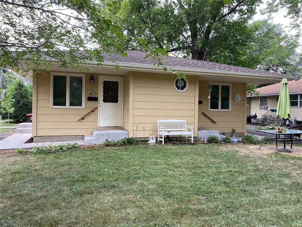 1701 + 1703 Albert Street N Falcon Heights MN 55113 6674989 image1