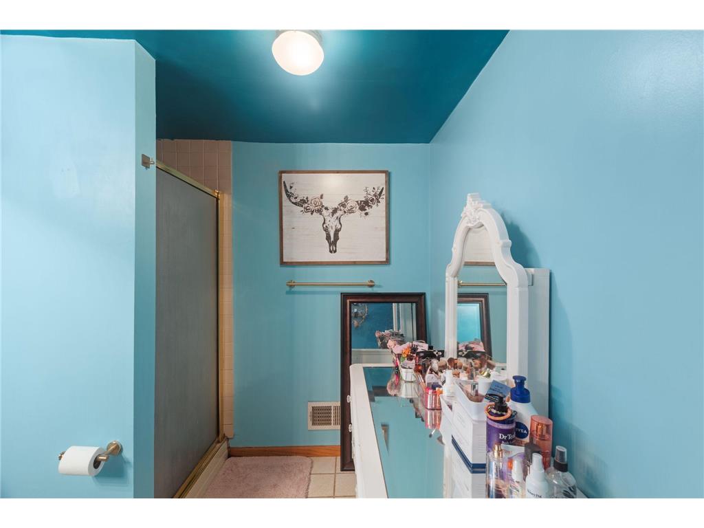 1701 7th Avenue Anoka MN 55303 7058433 image26
