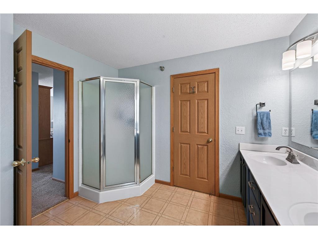 1701 Elm Street White Bear Lake MN 55110 7065361 image19