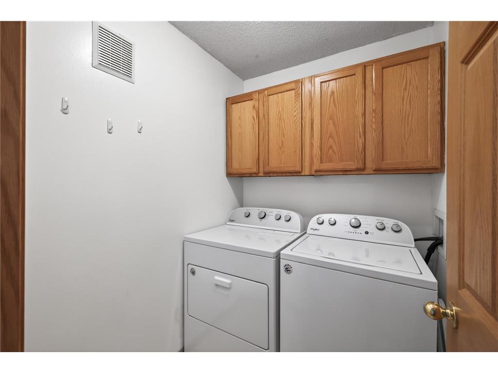 1701 Elm Street White Bear Lake MN 55110 7065361 image24