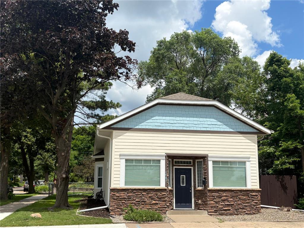 1701 Lowry Avenue NE Minneapolis MN 55418 7092890 image1
