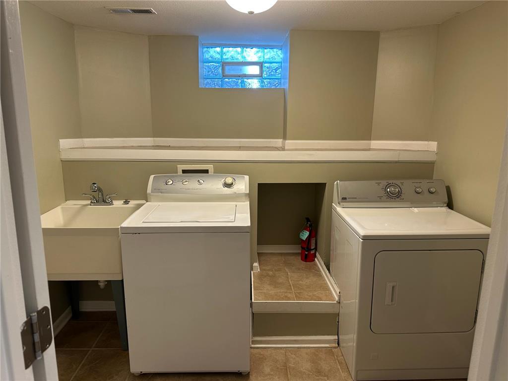 1701 Lowry Avenue NE Minneapolis MN 55418 7092890 image23