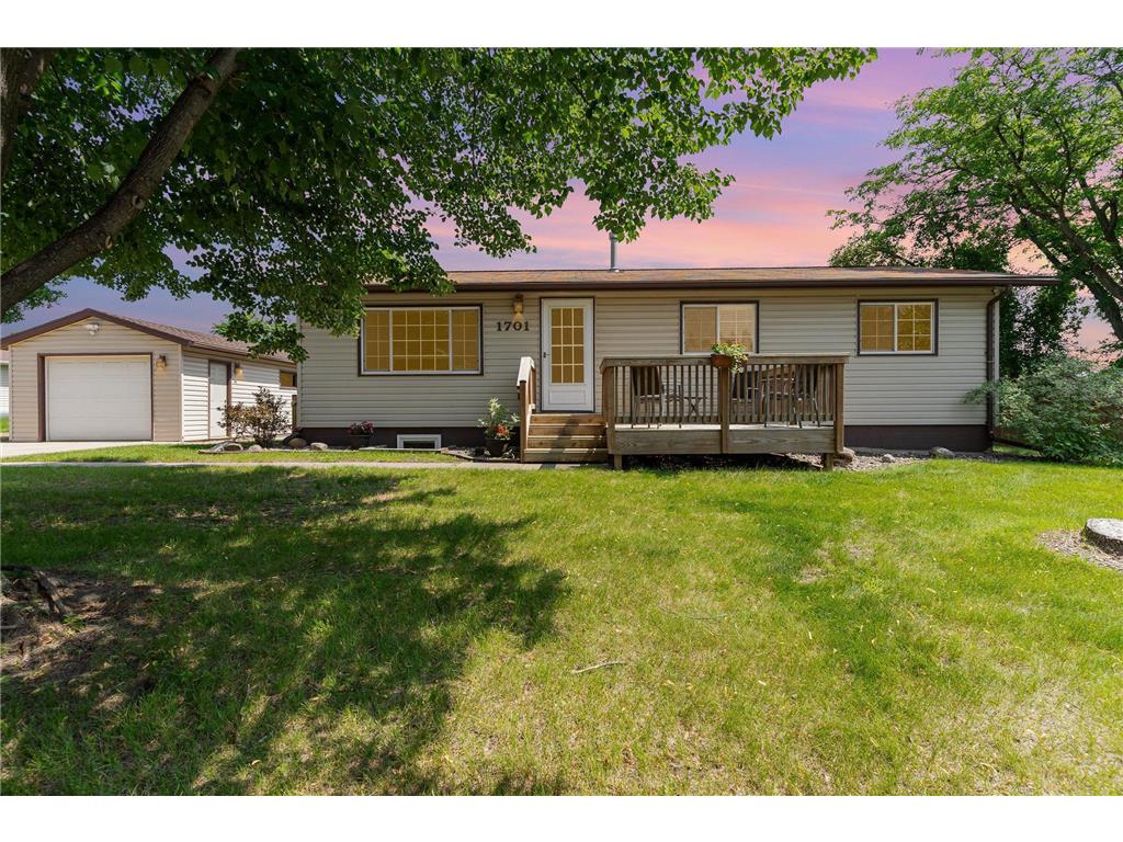 1701 N 5th Street Saint Peter MN 56082 6562446 image1