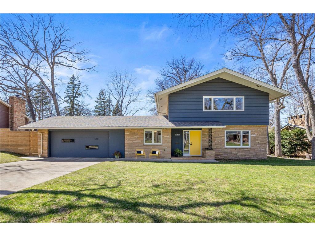 1701 Rhode Island Avenue N Golden Valley MN 55427 6508977 image1