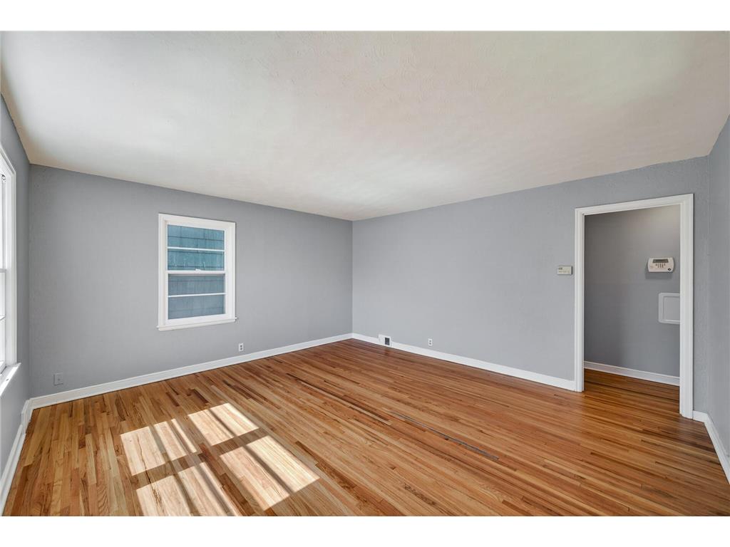 1701 Rose Avenue E Saint Paul MN 55106 7051820 image5
