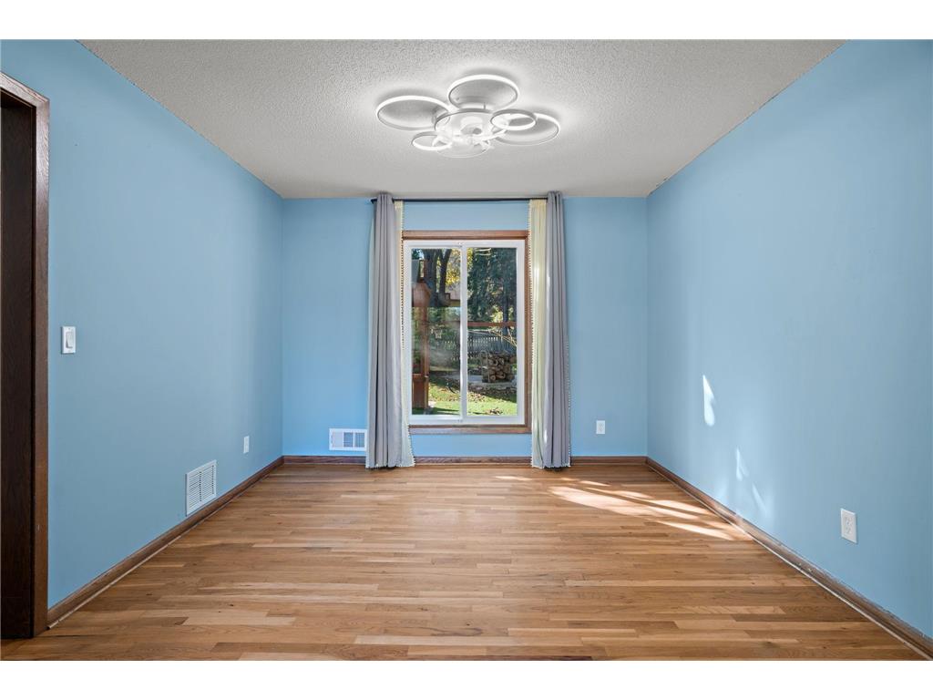 1701 W 138th Street Burnsville MN 55337 7025772 image12