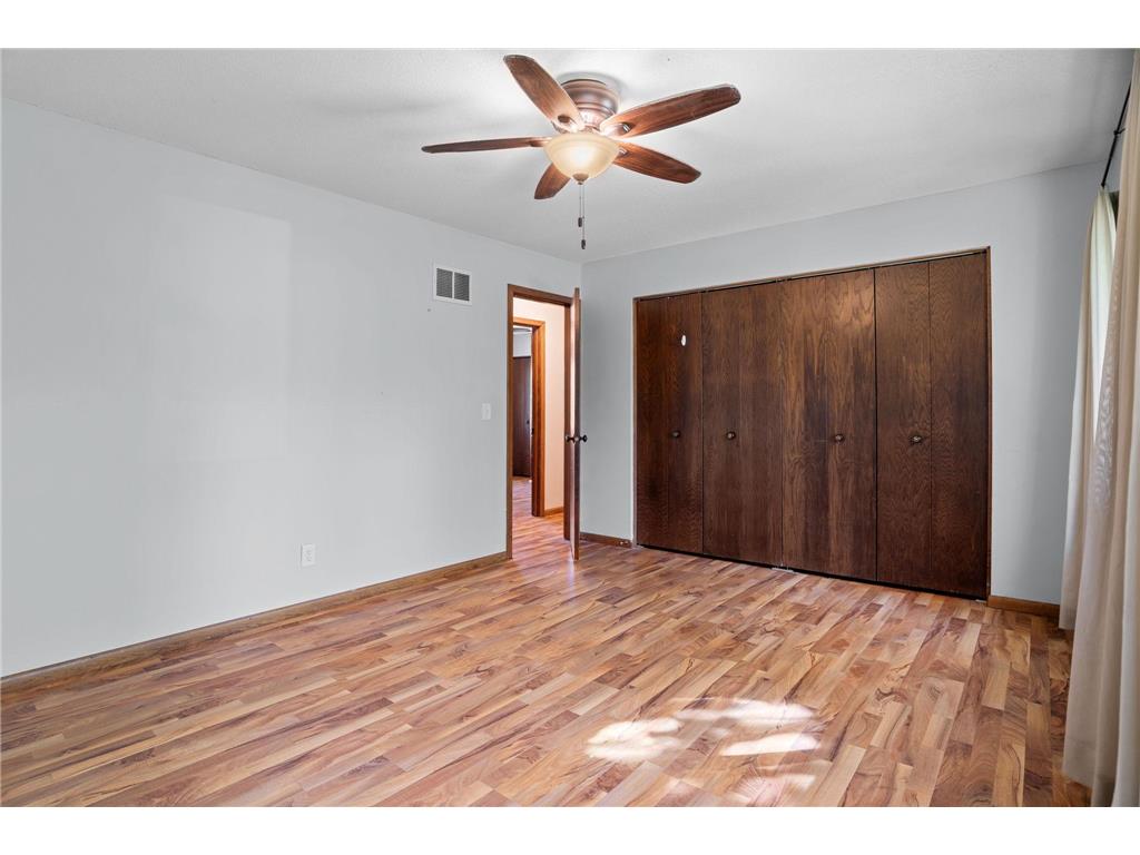 1701 W 138th Street Burnsville MN 55337 7025772 image23