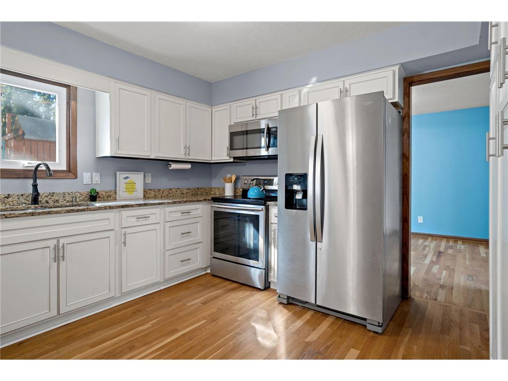 1701 W 138th Street Burnsville MN 55337 7025772 image5