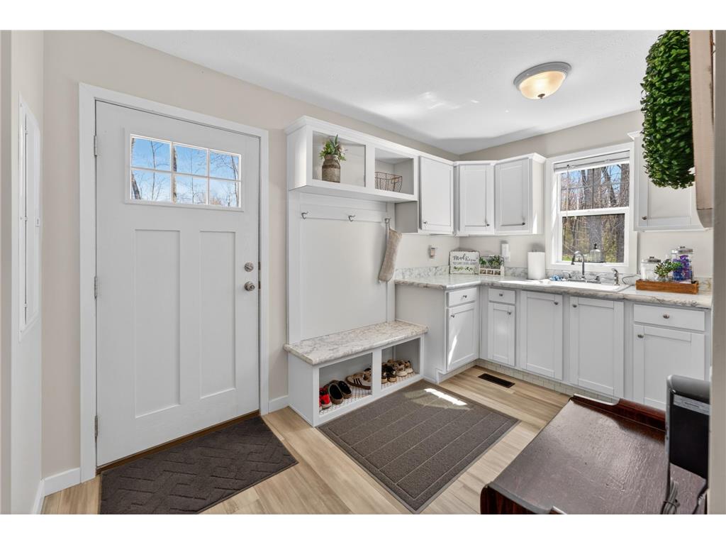 17012 Brook Park Road Grasston MN 55030 7072900 image3