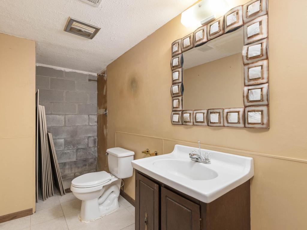 17015 13th Avenue N Plymouth MN 55447 7108205 image23