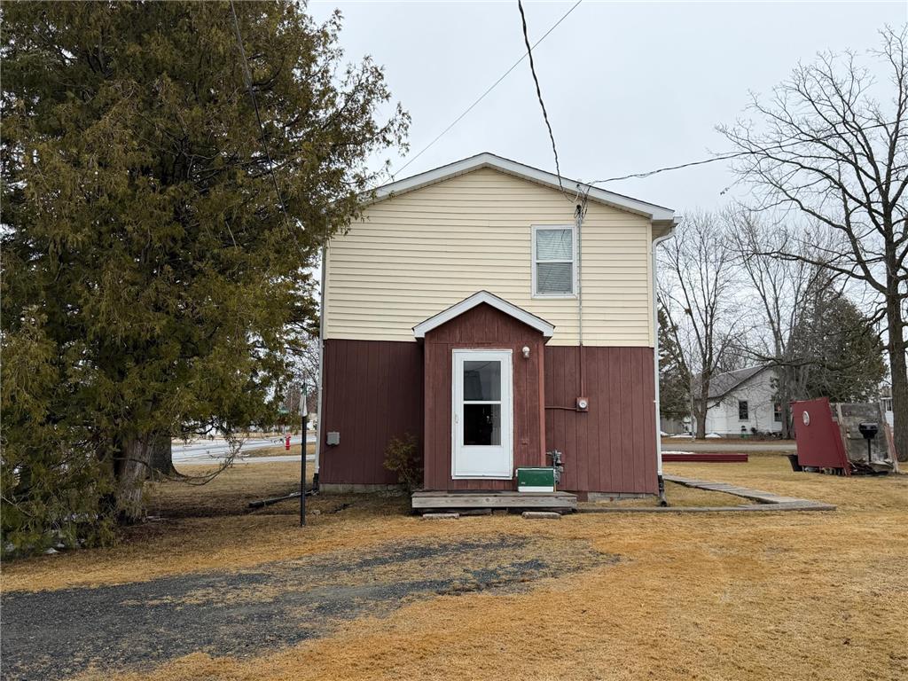 1702 1st Avenue International Falls MN 56649 7053562 image2