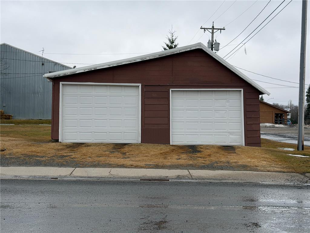 1702 1st Avenue International Falls MN 56649 7053562 image5