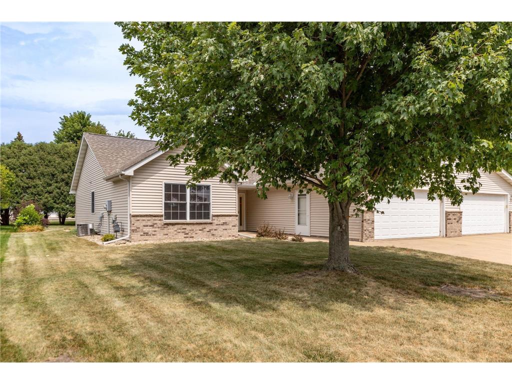 1702 22nd Avenue SW Austin MN 55912 6578807 image1