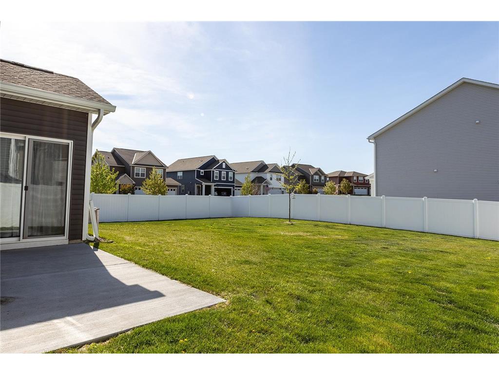 1702 Athens Terrace Shakopee MN 55379 7074632 image12