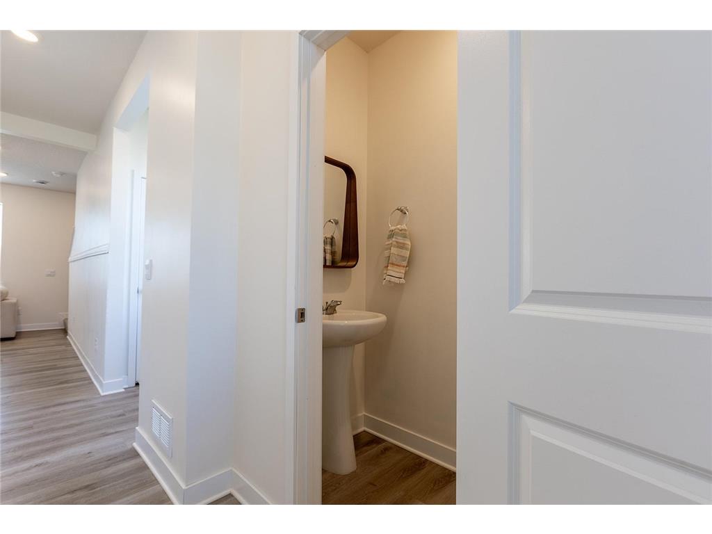1702 Athens Terrace Shakopee MN 55379 7074632 image19