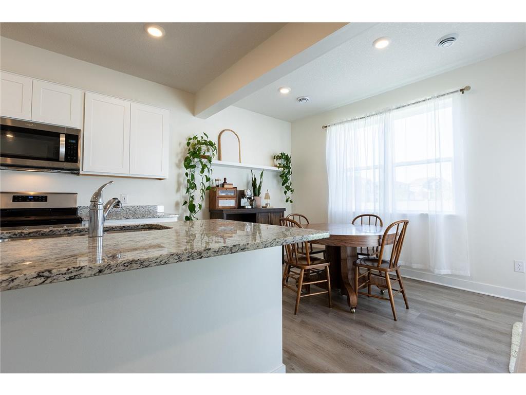 1702 Athens Terrace Shakopee MN 55379 7074632 image26