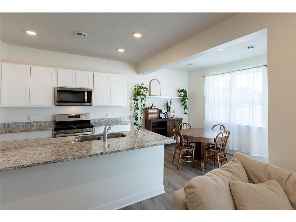 1702 Athens Terrace Shakopee MN 55379 7074632 image28
