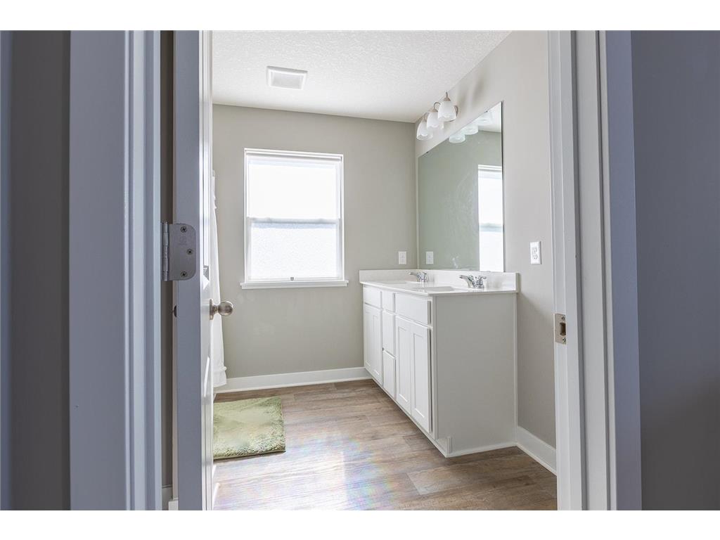 1702 Athens Terrace Shakopee MN 55379 7074632 image39