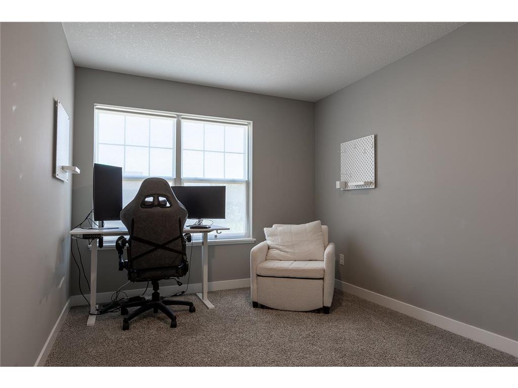 1702 Athens Terrace Shakopee MN 55379 7074632 image46