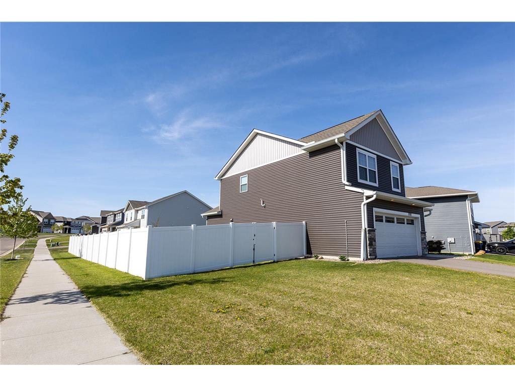 1702 Athens Terrace Shakopee MN 55379 7074632 image5