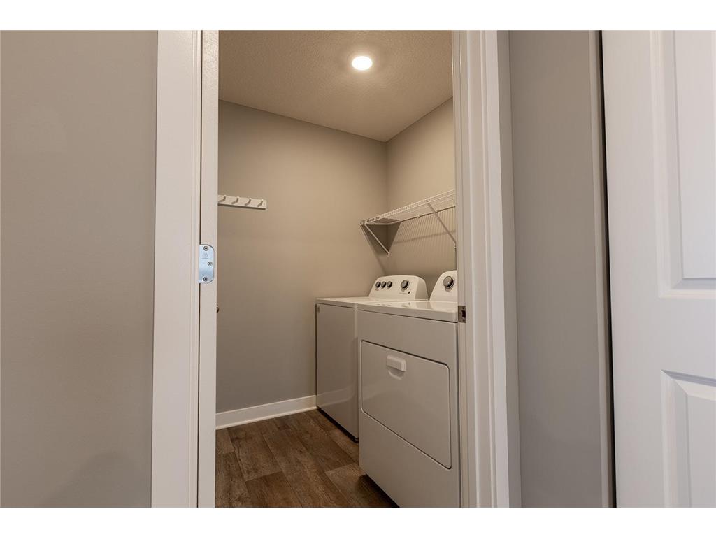 1702 Athens Terrace Shakopee MN 55379 7074632 image51