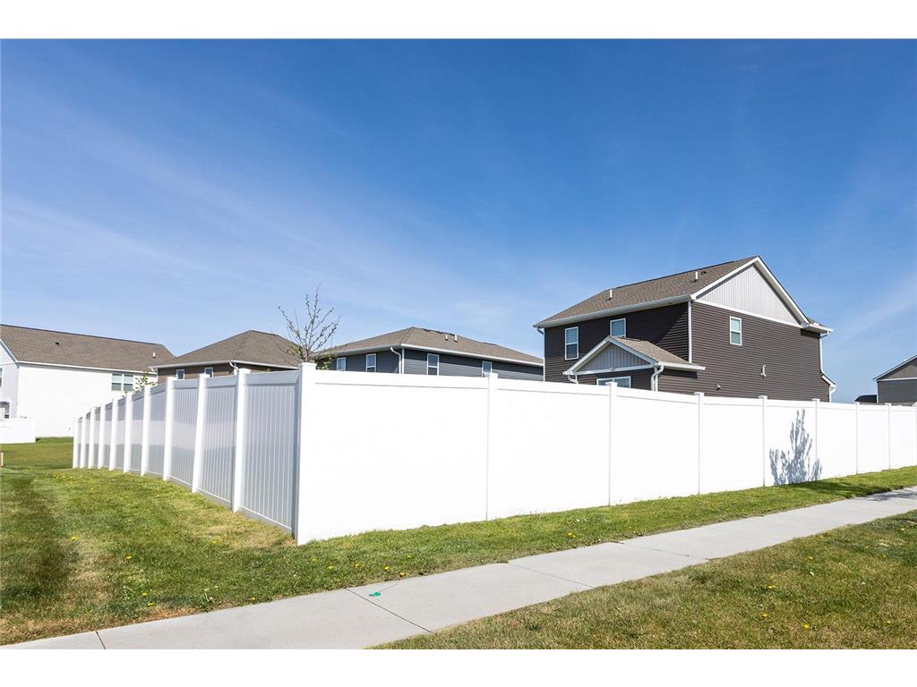 1702 Athens Terrace Shakopee MN 55379 7074632 image6