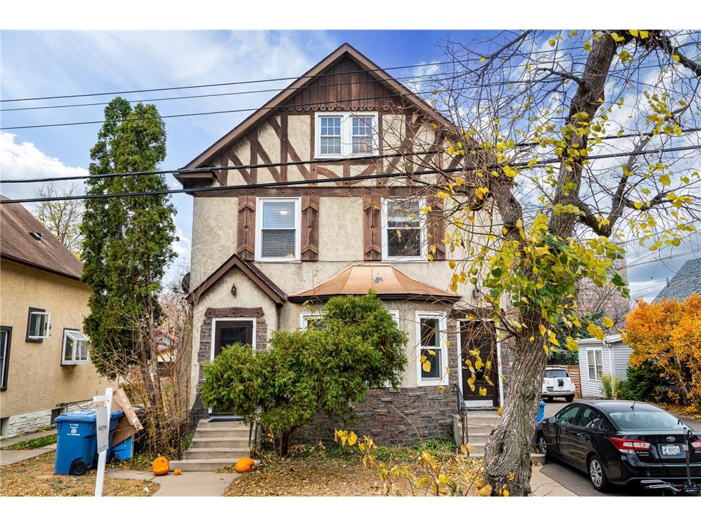 1702 Fillmore Street NE Minneapolis MN 55413 6306773 image1