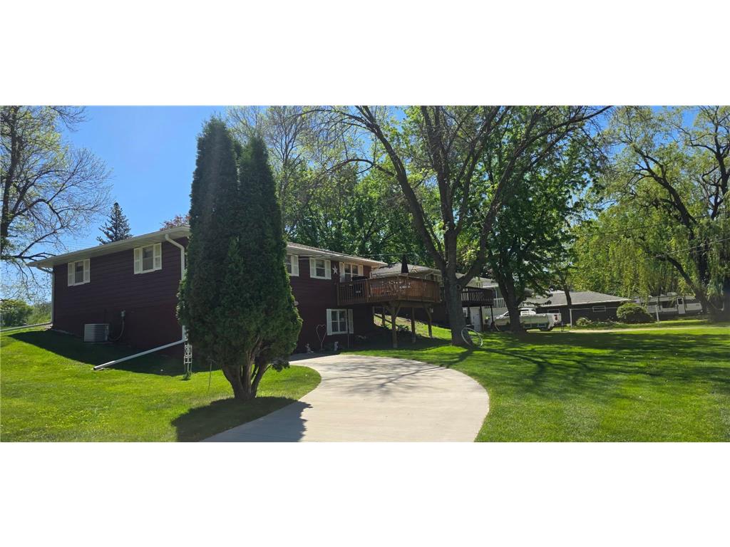 1702 Frank Hall Drive Albert Lea MN 56007 7071209 image10