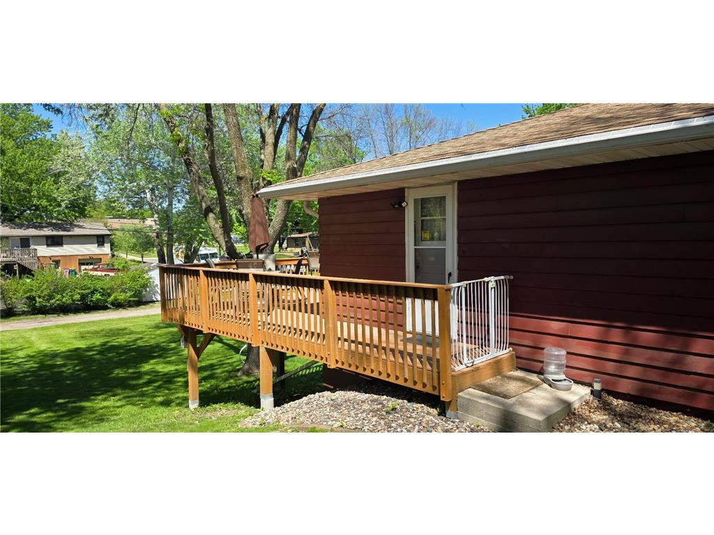 1702 Frank Hall Drive Albert Lea MN 56007 7071209 image5