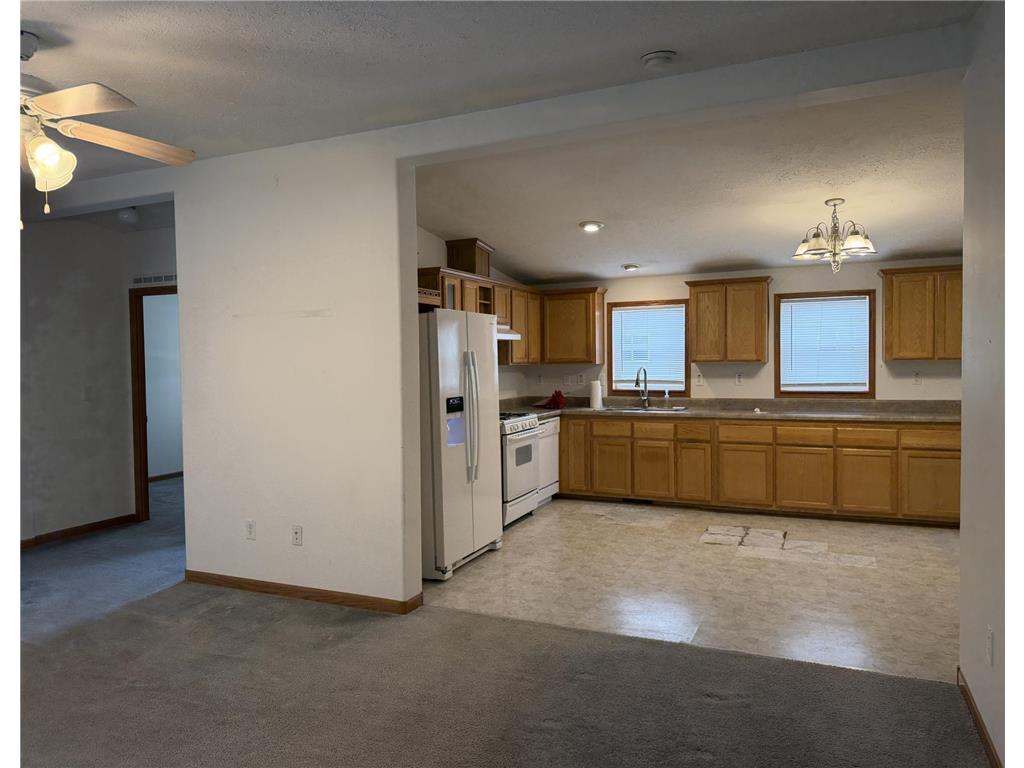 1702 Main Avenue International Falls MN 56649 7045923 image12