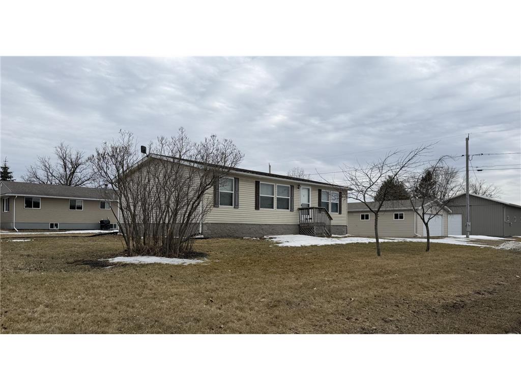 1702 Main Avenue International Falls MN 56649 7045923 image3
