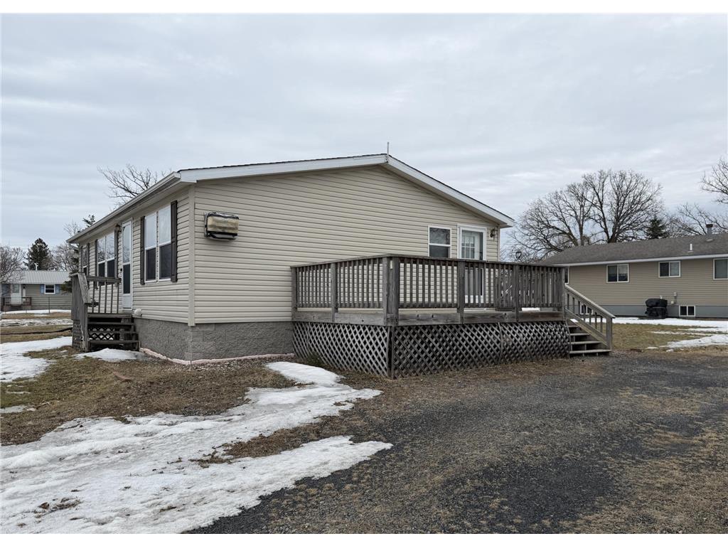 1702 Main Avenue International Falls MN 56649 7045923 image5