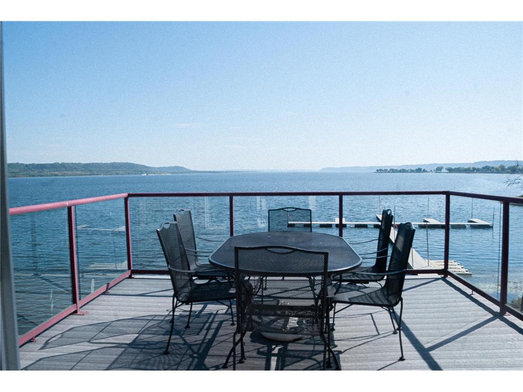 1702 N Lakeshore Drive #4 Lake City MN 55041 - PEPIN 6493496 image1