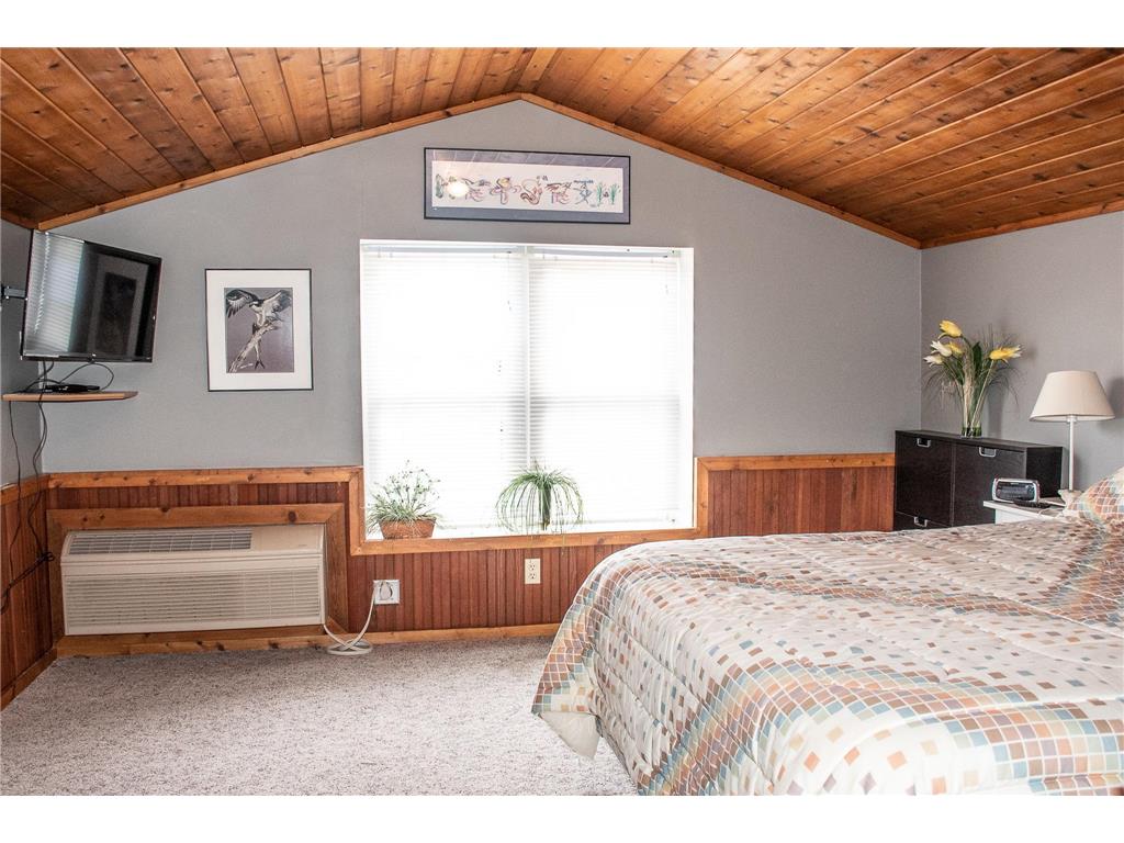 1702 N Lakeshore Drive #8 Lake City MN 55041 - PEPIN 6675183 image12