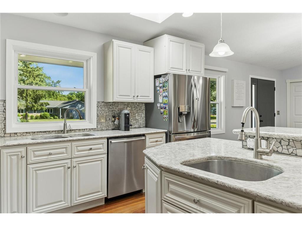 17025 24th Avenue N Plymouth MN 55447 7097269 image17