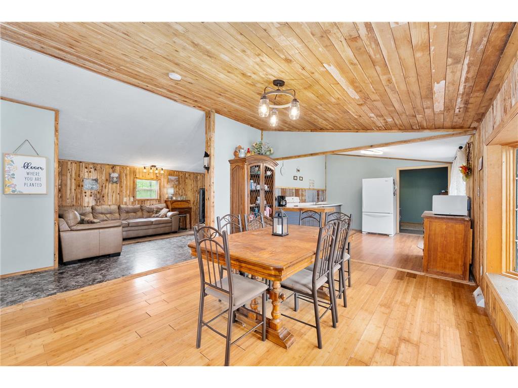 17028 W State Highway 64 Aurora Twp WI 54433 7114311 image3