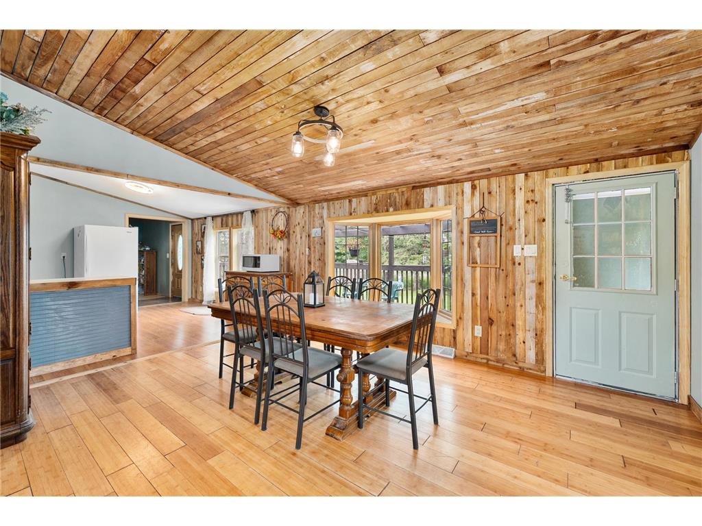 17028 W State Highway 64 Aurora Twp WI 54433 7114311 image4