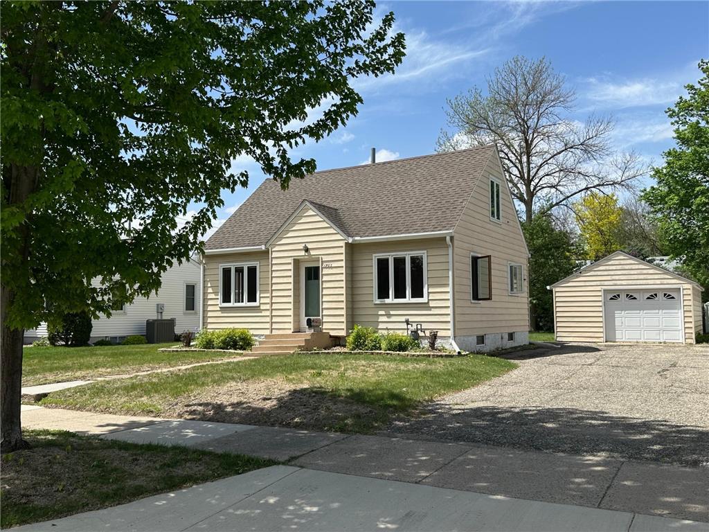 1703 3rd Street NE Austin MN 55912 6723484 image1