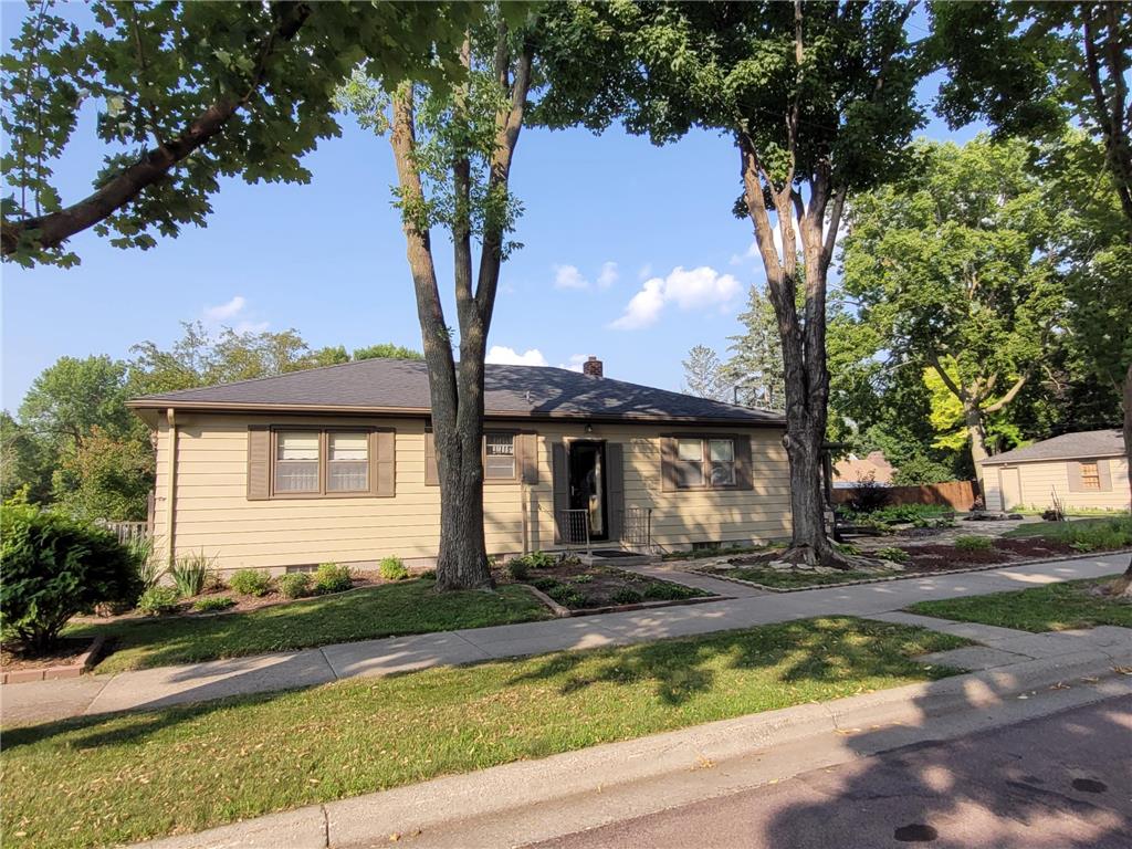 1703 N 2nd Street Mankato MN 56001 6414903 image1