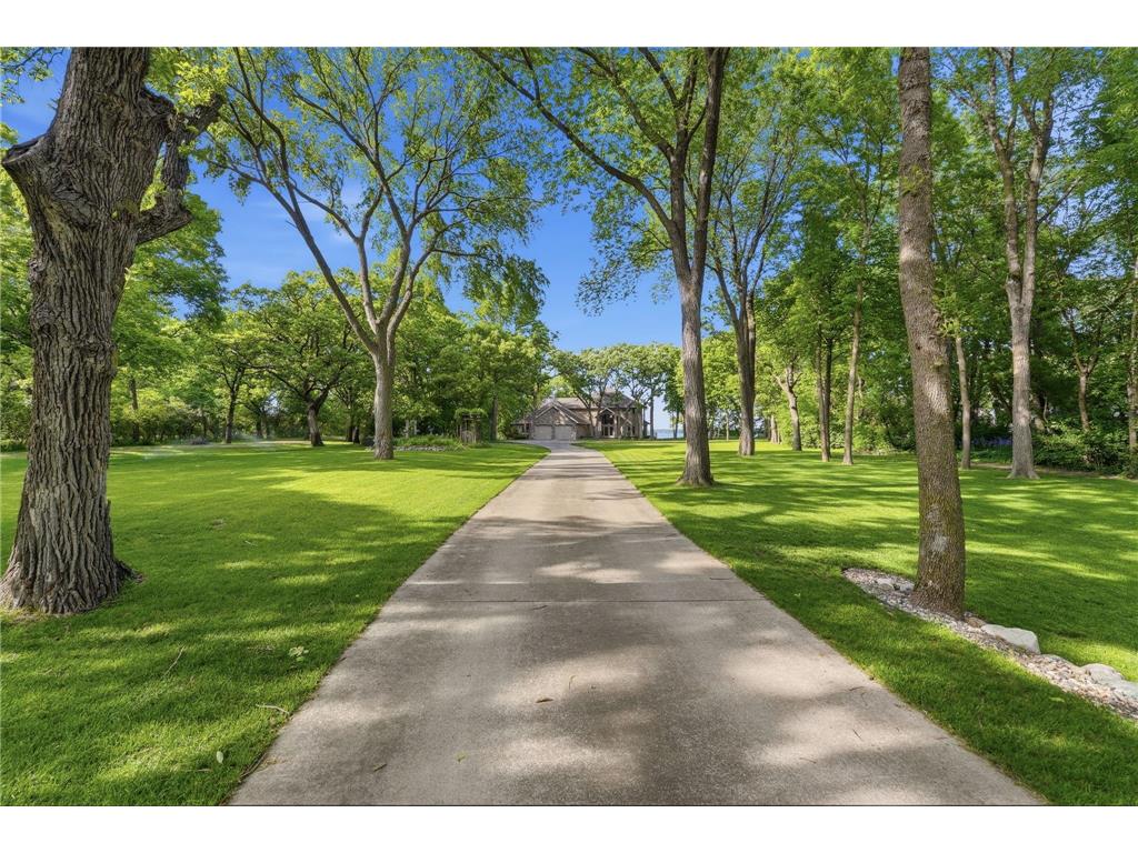 1703 S Le Homme Dieu Drive NE Alexandria MN 56308 - Le Homme Dieu 7072168 image4