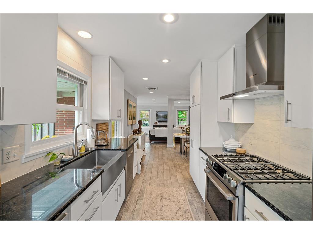 1703 Saunders Avenue Saint Paul MN 55116 7084137 image11