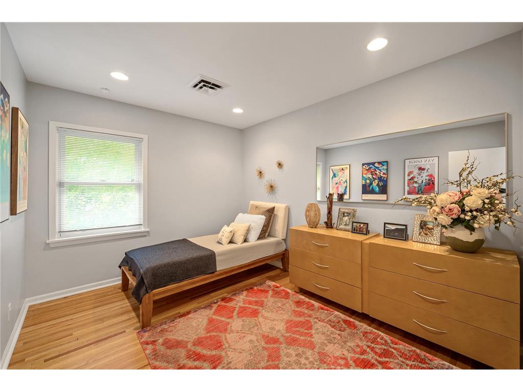 1703 Saunders Avenue Saint Paul MN 55116 7084137 image24