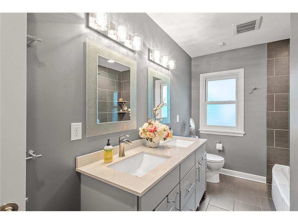 1703 Saunders Avenue Saint Paul MN 55116 7084137 image25