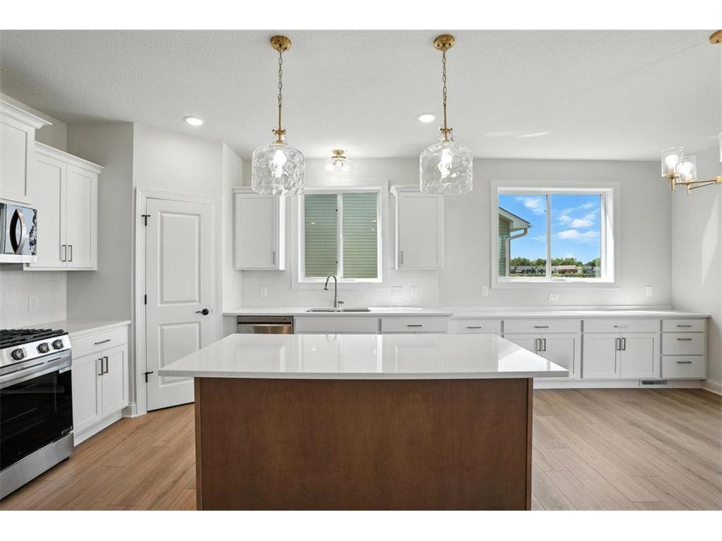 1703 Spruce Street Farmington MN 55024 7007506 image26