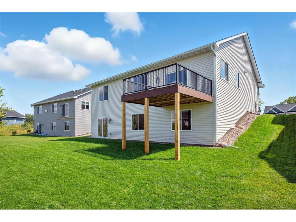 1703 Spruce Street Farmington MN 55024 7007506 image5