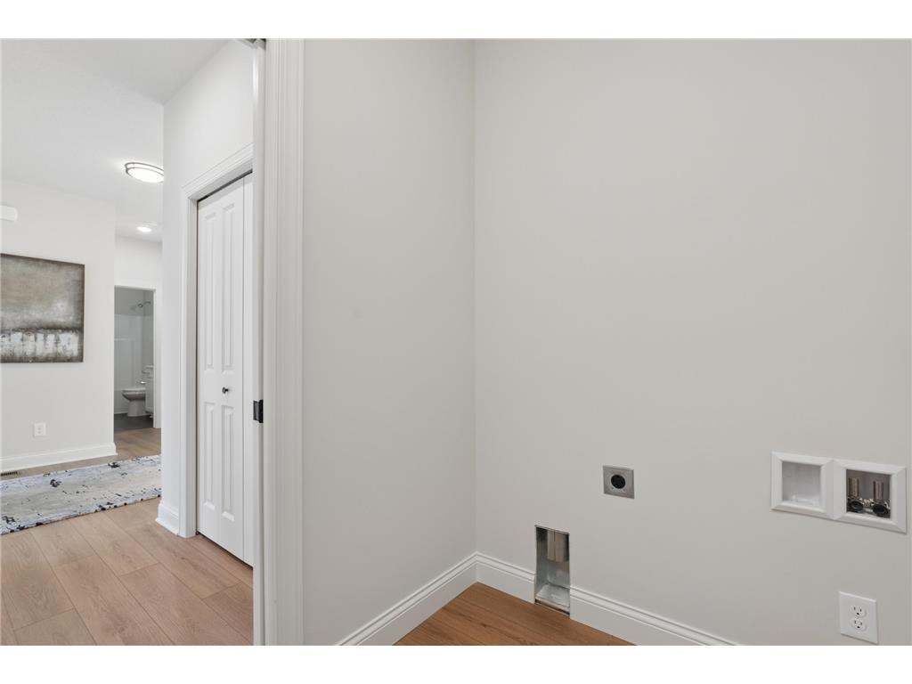 1703 Spruce Street Farmington MN 55024 7057494 image39