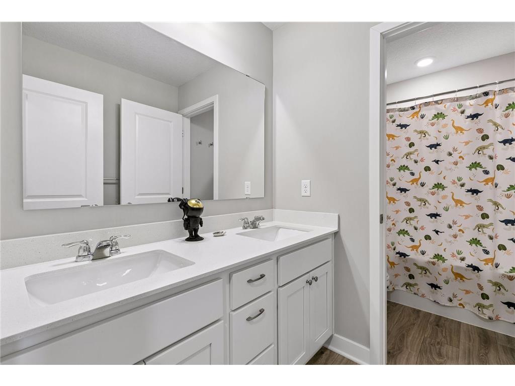 17033 Dysart Place Lakeville MN 55044 7068778 image22