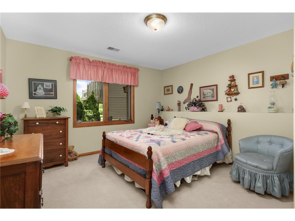 17034 Kings Court #0 Lakeville MN 55044 6788967 image25